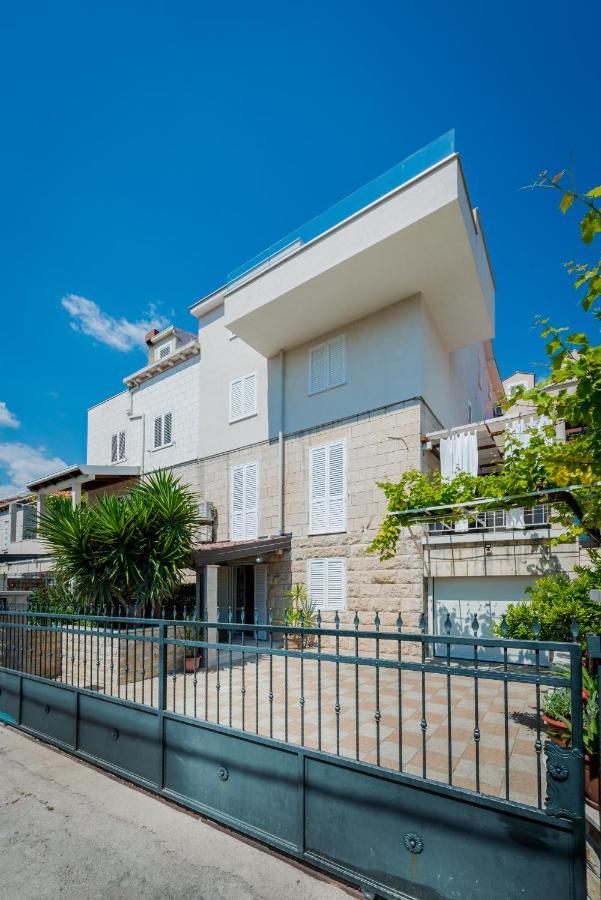 Niko'S Charming Apartment With Free Parking Ντουμπρόβνικ Εξωτερικό φωτογραφία