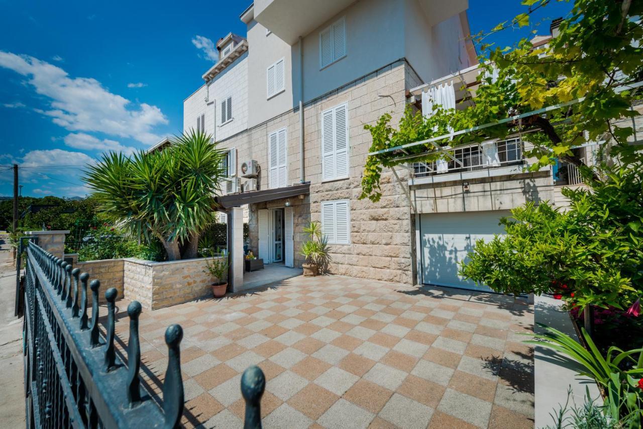 Niko'S Charming Apartment With Free Parking Ντουμπρόβνικ Εξωτερικό φωτογραφία